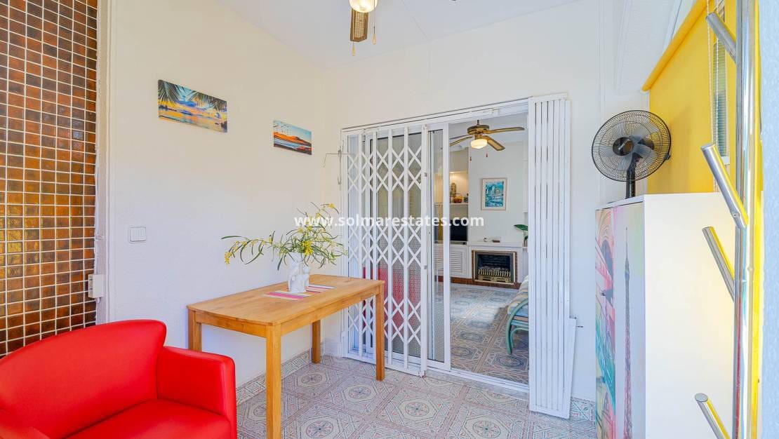 2 camera da letto Appartamento in vendita in Orihuela Costa con piscina - 165.000 € (Rif: 9776902)