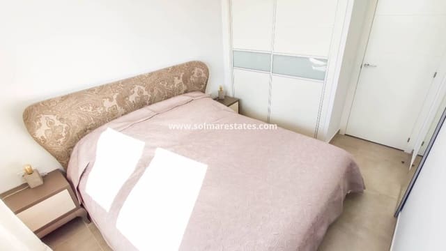 2 chambre Appartement à vendre à Punta Prima, Torrevieja avec piscine - 599 000 € (Ref: 9776903)