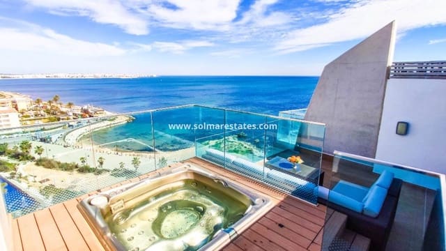 2 chambre Appartement à vendre à Punta Prima, Torrevieja avec piscine - 599 000 € (Ref: 9776903)