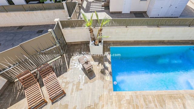 3 soveværelse Villa til salg i Doña Pepa, Rojales med swimmingpool - € 550.000 (Ref: 9776904)