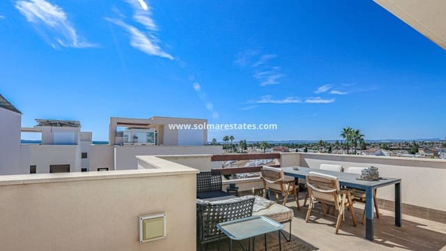 3 soveværelse Villa til salg i Doña Pepa, Rojales med swimmingpool - € 550.000 (Ref: 9776904)