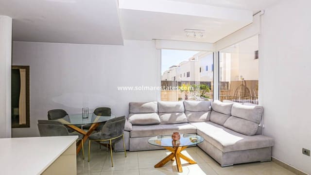 3 soveværelse Villa til salg i Doña Pepa, Rojales med swimmingpool - € 550.000 (Ref: 9776904)