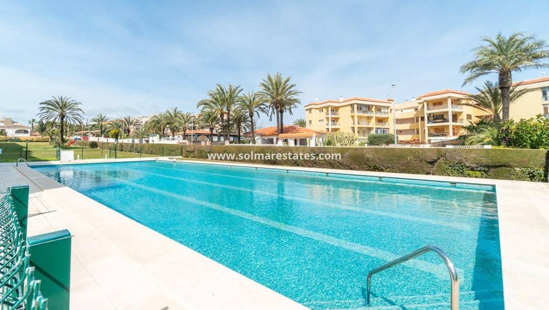 2 quarto Apartamento para venda em Rocio del Mar com piscina - 219 000 € (Ref: 9776906)