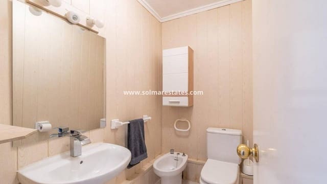 2 soveværelse Lejlighed til salg i Rocio del Mar, Torrevieja med swimmingpool - € 219.000 (Ref: 9776906)