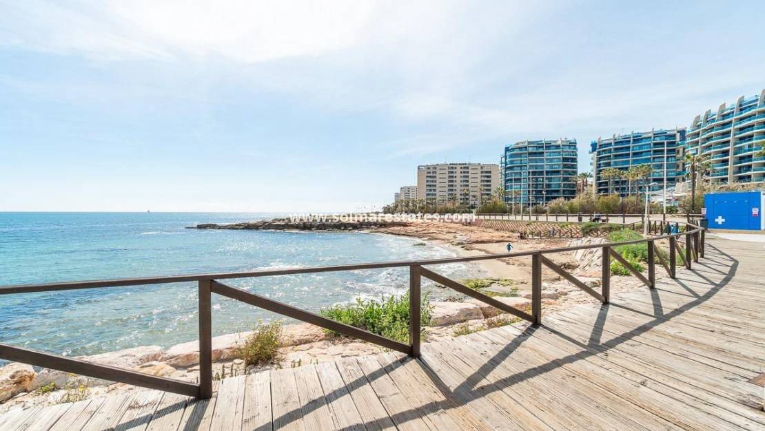 2 bedroom Apartment for sale in Rocio del Mar with pool - € 219,000 (Ref: 9776906)