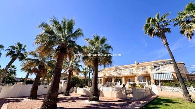 2 quarto Casa em Banda para venda em Doña Pepa, Rojales com piscina - 185 000 € (Ref: 9776907)