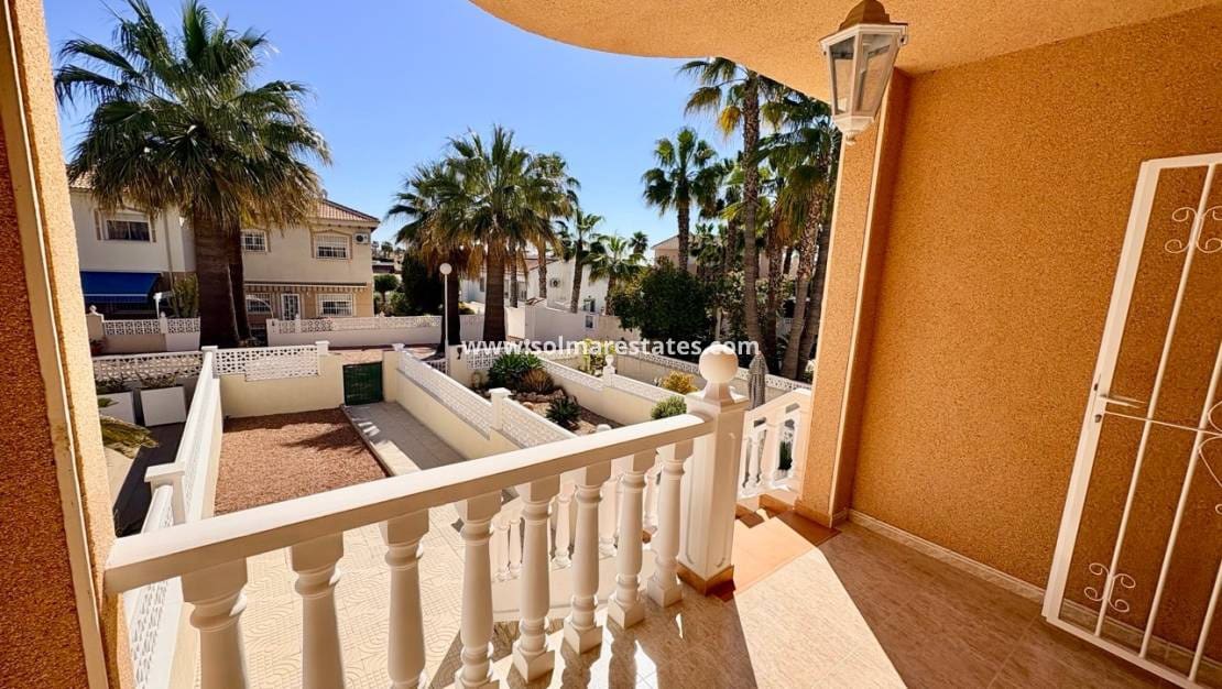 2 quarto Casa em Banda para venda em Dona Pepa com piscina - 185 000 € (Ref: 9776907)