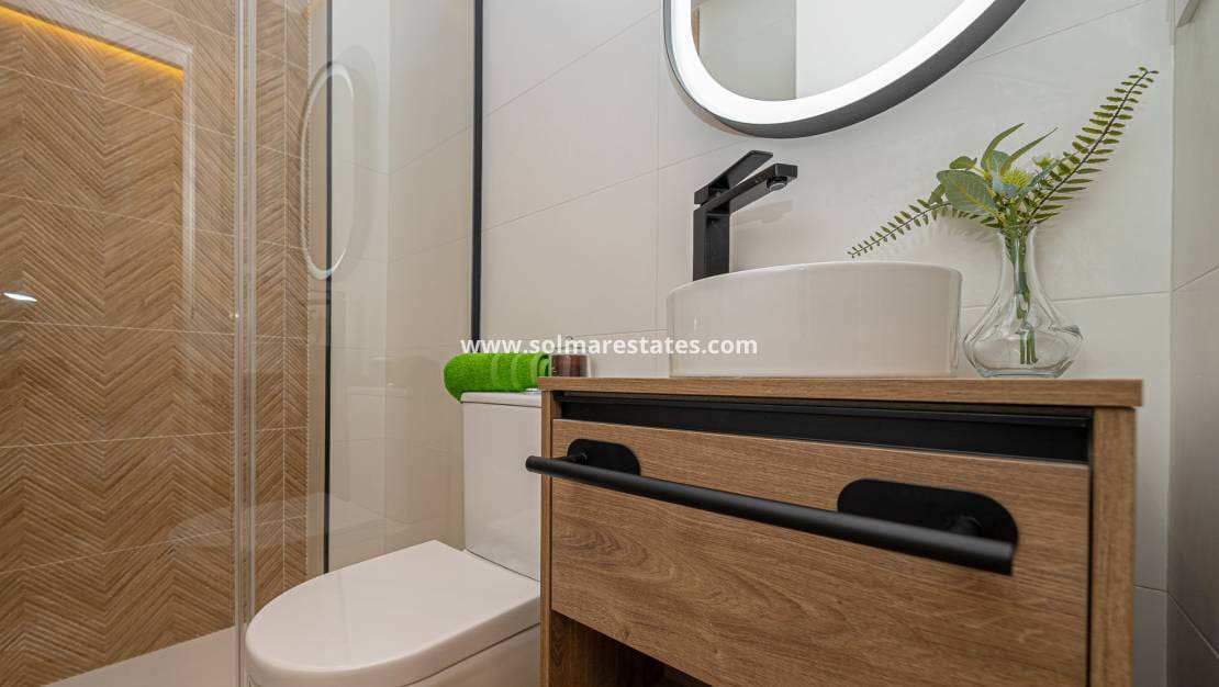 1 soverom Leilighet til salgs i Ciudad Quesada med svømmebasseng - € 99 950 (Ref: 9776908)