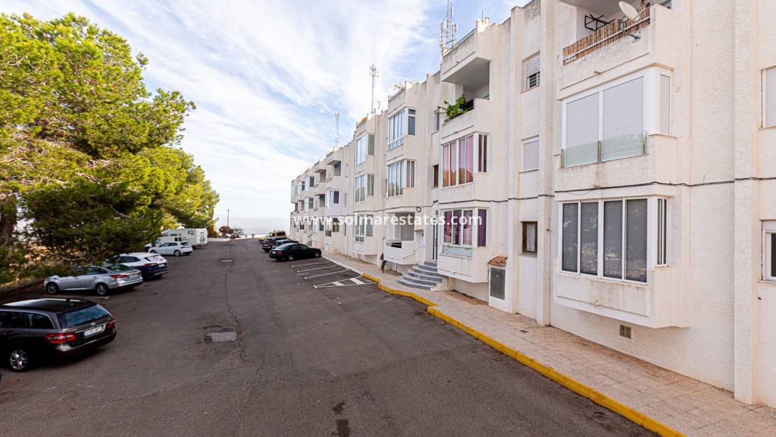 1 soverom Leilighet til salgs i Ciudad Quesada med svømmebasseng - € 99 950 (Ref: 9776908)