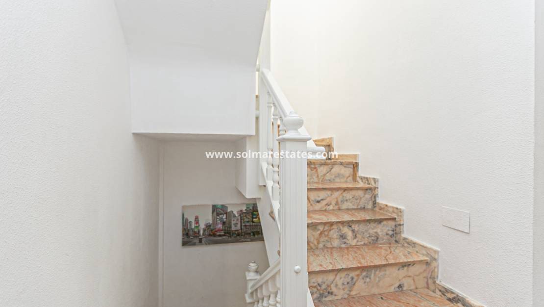 3 chambre Maison de Ville à vendre à Playa Flamenca avec piscine - 224 500 € (Ref: 9776909)