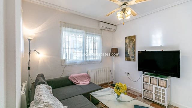 3 chambre Maison de Ville à vendre à Playa Flamenca, Orihuela avec piscine - 224 500 € (Ref: 9776909)