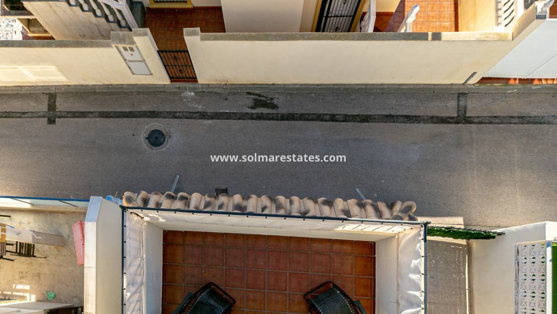 3 chambre Maison de Ville à vendre à Playa Flamenca avec piscine - 224 500 € (Ref: 9776909)