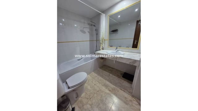 2 soverom Leilighet til salgs i Punta Prima, Torrevieja med svømmebasseng - € 329 000 (Ref: 9778417)