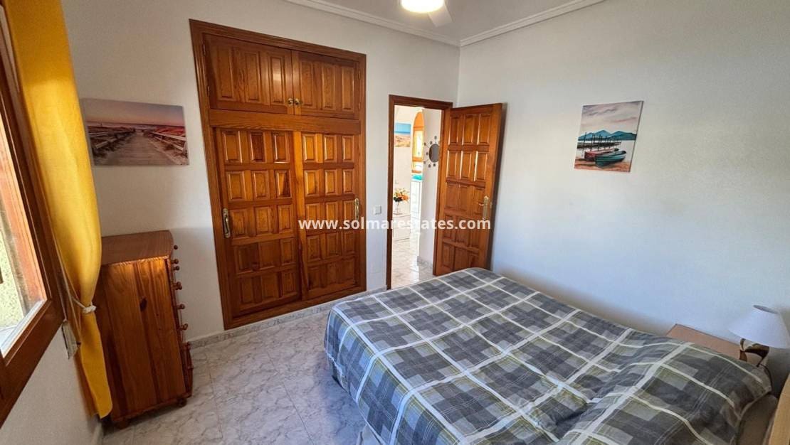 2 chambre Villa/Maison à vendre à Ciudad Quesada avec piscine - 225 000 € (Ref: 9778418)