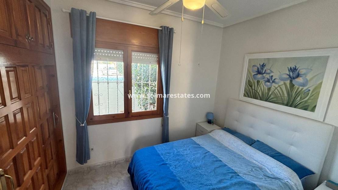 2 chambre Villa/Maison à vendre à Ciudad Quesada avec piscine - 225 000 € (Ref: 9778418)