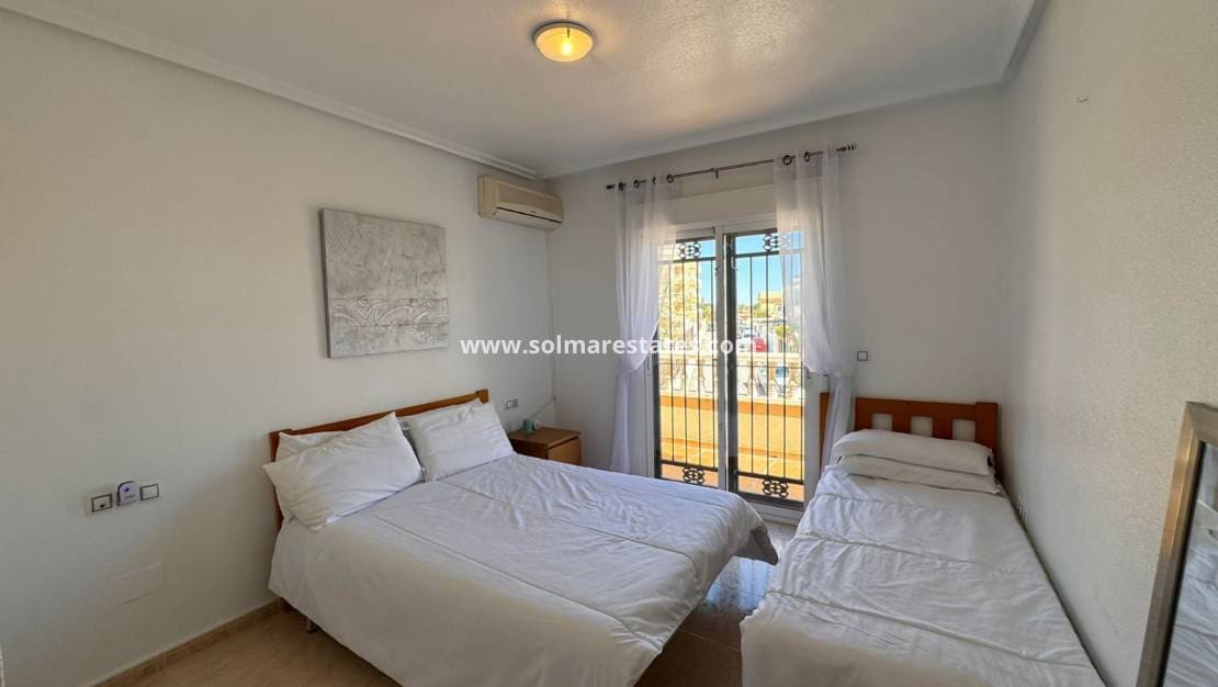 3 chambre Maison de Ville à vendre à Campoamor avec piscine - 229 995 € (Ref: 9778419)
