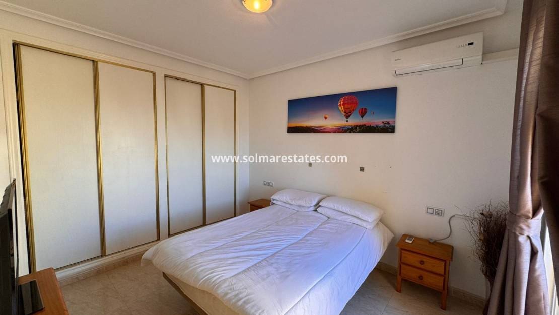 3 chambre Maison de Ville à vendre à Campoamor avec piscine - 229 995 € (Ref: 9778419)
