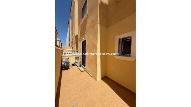 3 Zimmer Haus zu verkaufen in Campoamor, Orihuela mit Pool - 229.995 € (Ref: 9778419)