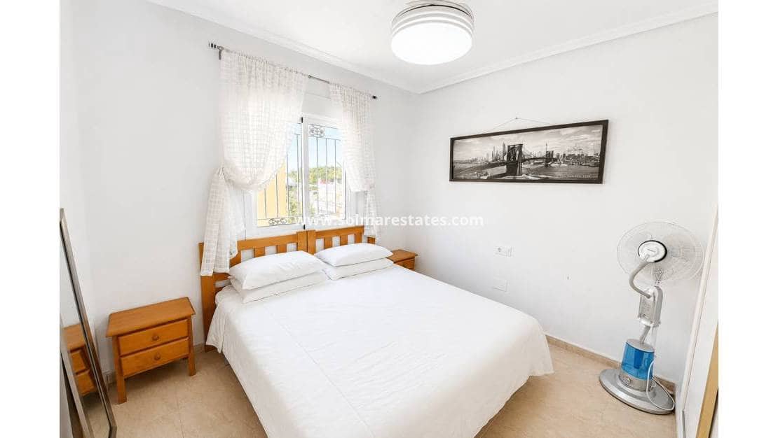 3 sypialnia Dom na sprzedaż w Campoamor z basenem - 229 995 € (Ref: 9778419)