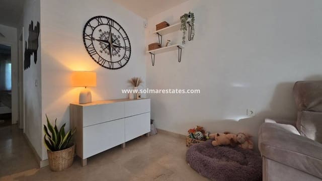 2 slaapkamer Appartement te koop in Villamartin, Orihuela met zwembad - € 220.000 (Ref: 9778420)
