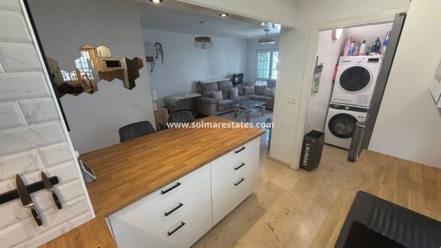 2 slaapkamer Appartement te koop in Villamartin, Orihuela met zwembad - € 220.000 (Ref: 9778420)