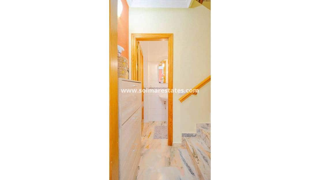 2 chambre Maison de Ville à vendre à Orihuela Costa avec piscine - 269 000 € (Ref: 9778607)