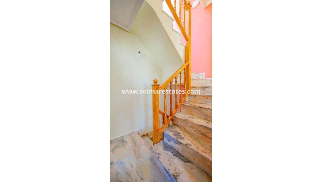 2 chambre Maison de Ville à vendre à Orihuela Costa avec piscine - 269 000 € (Ref: 9778607)