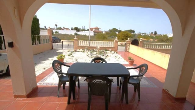 2 sovrum Hus till salu i Cabo Roig, Orihuela med pool - 205 000 € (Ref: 9781099)