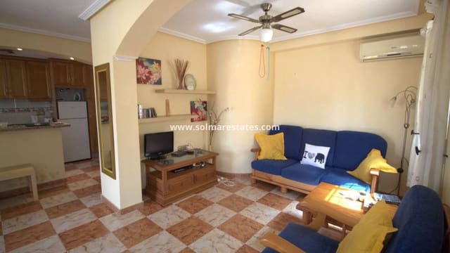 2 sovrum Hus till salu i Cabo Roig, Orihuela med pool - 205 000 € (Ref: 9781099)