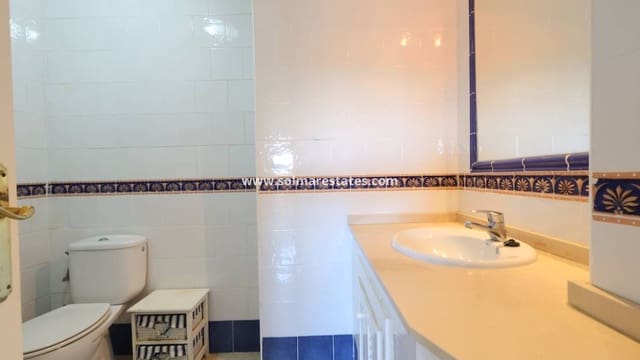 2 slaapkamer Appartement te koop in Playa Flamenca, Orihuela met zwembad - € 179.000 (Ref: 9782106)