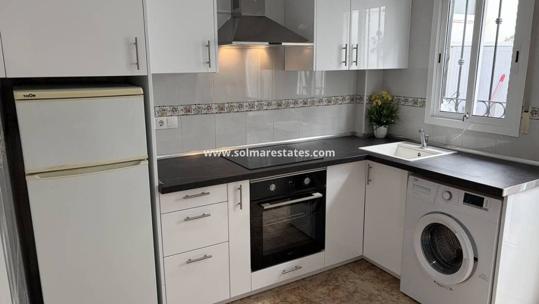 2 sypialnia Dom na sprzedaż w Orihuela Costa z basenem - 179 950 € (Ref: 9784450)