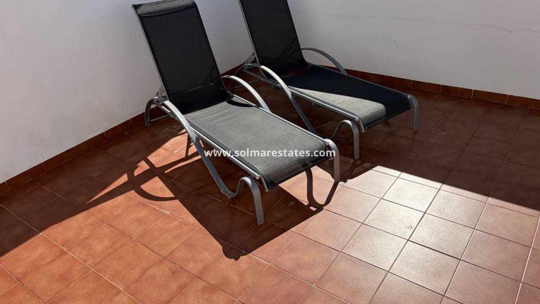 2 sypialnia Dom na sprzedaż w Orihuela Costa z basenem - 179 950 € (Ref: 9784450)