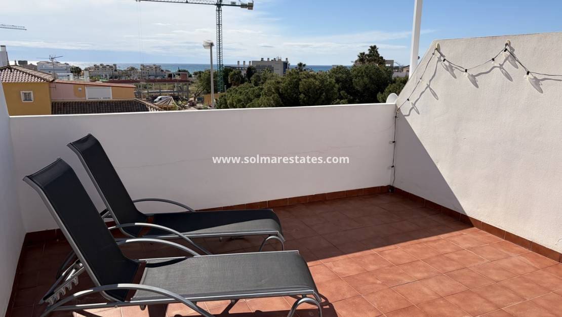 2 sypialnia Dom na sprzedaż w Orihuela Costa z basenem - 179 950 € (Ref: 9784450)