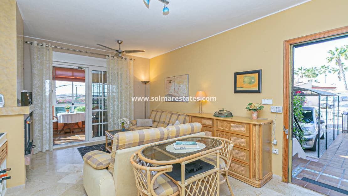2 bedroom Apartment for sale in Playa Flamenca with pool - € 210,000 (Ref: 9784451)