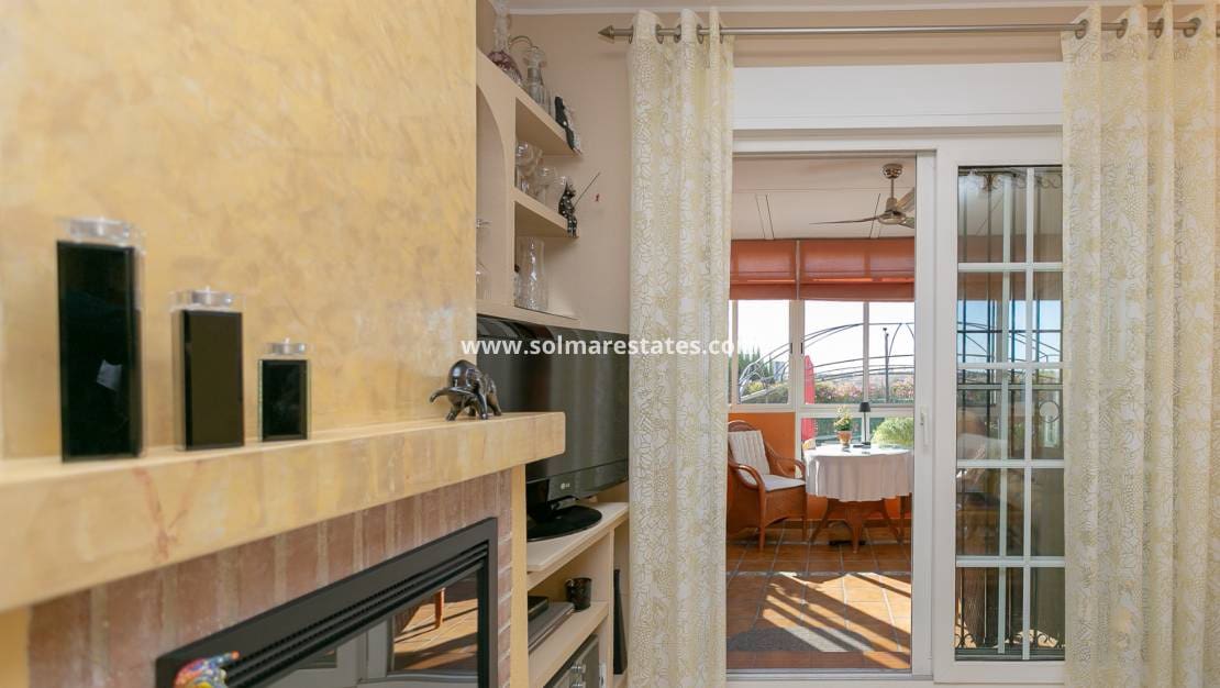 2 bedroom Apartment for sale in Playa Flamenca with pool - € 210,000 (Ref: 9784451)