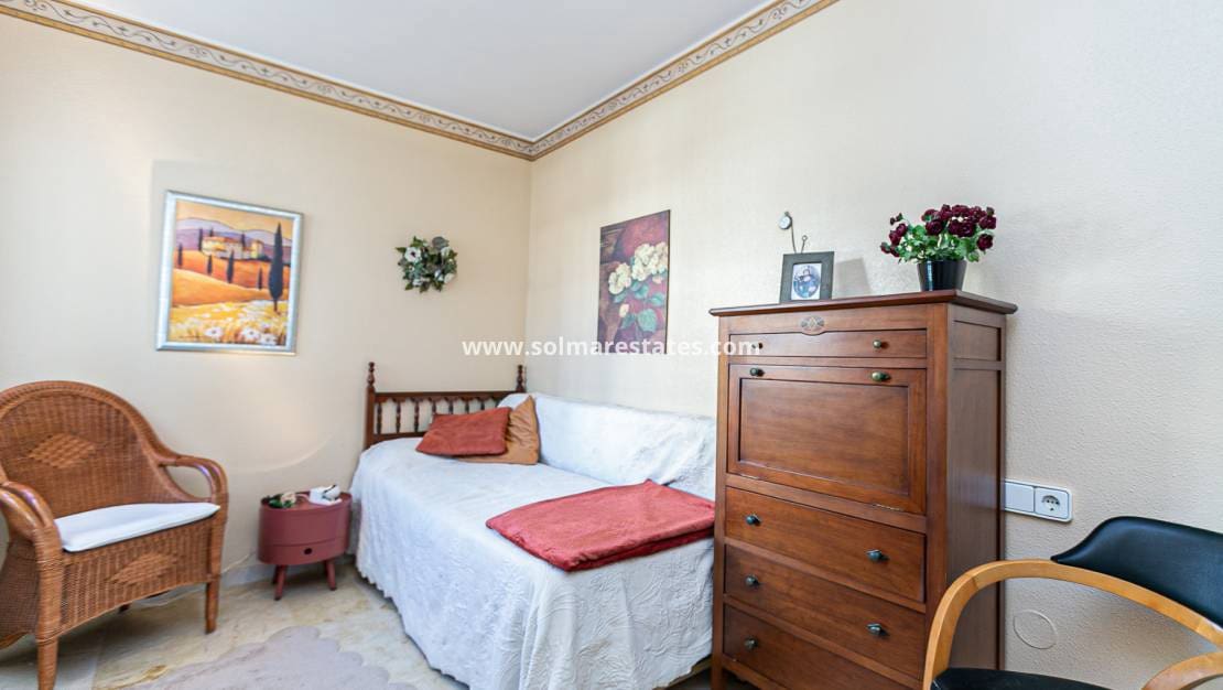 2 bedroom Apartment for sale in Playa Flamenca with pool - € 210,000 (Ref: 9784451)