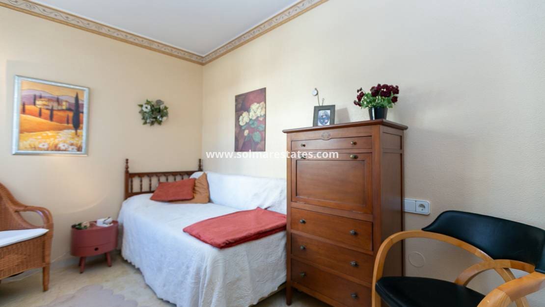 2 bedroom Apartment for sale in Playa Flamenca with pool - € 210,000 (Ref: 9784451)