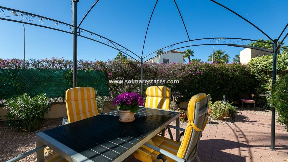 2 bedroom Apartment for sale in Playa Flamenca with pool - € 210,000 (Ref: 9784451)