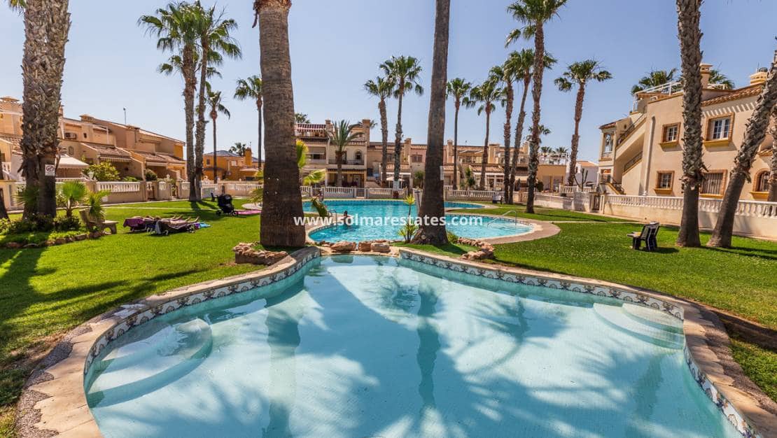 2 bedroom Apartment for sale in Playa Flamenca with pool - € 210,000 (Ref: 9784451)