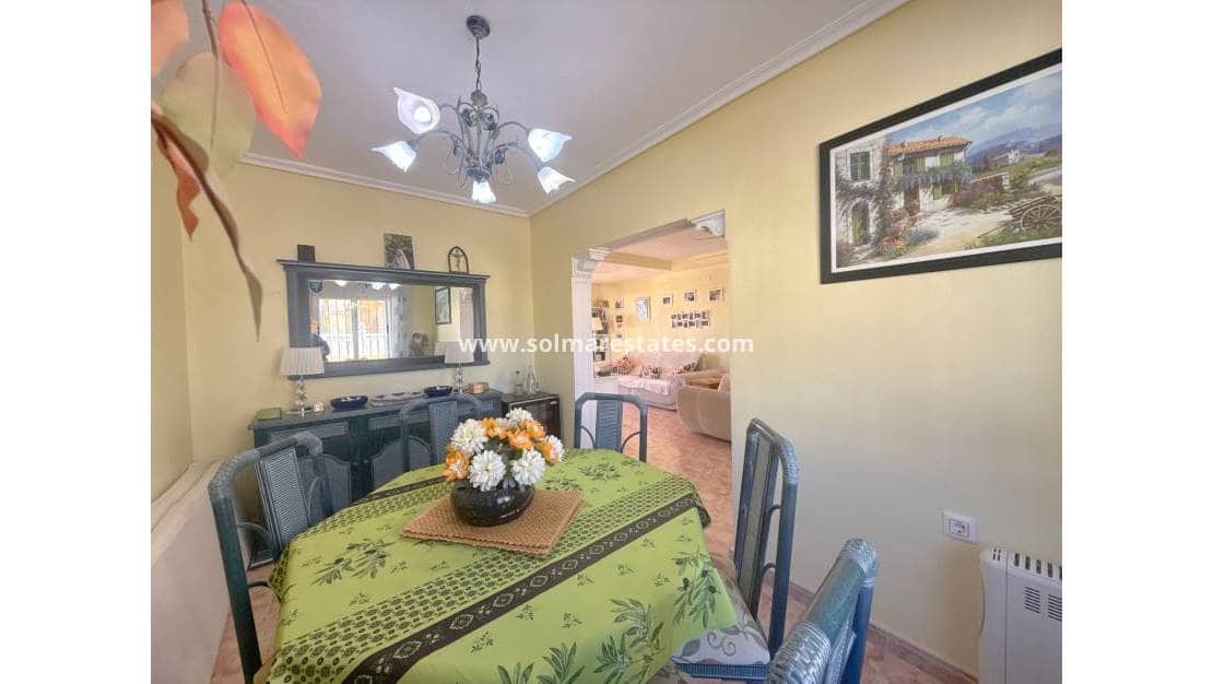 3 bedroom Villa for sale in Cabo Roig with pool - € 344,950 (Ref: 9784453)