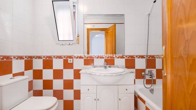 2 bedroom Apartment for sale in Playa Flamenca, Orihuela with pool - € 129,900 (Ref: 9789415)