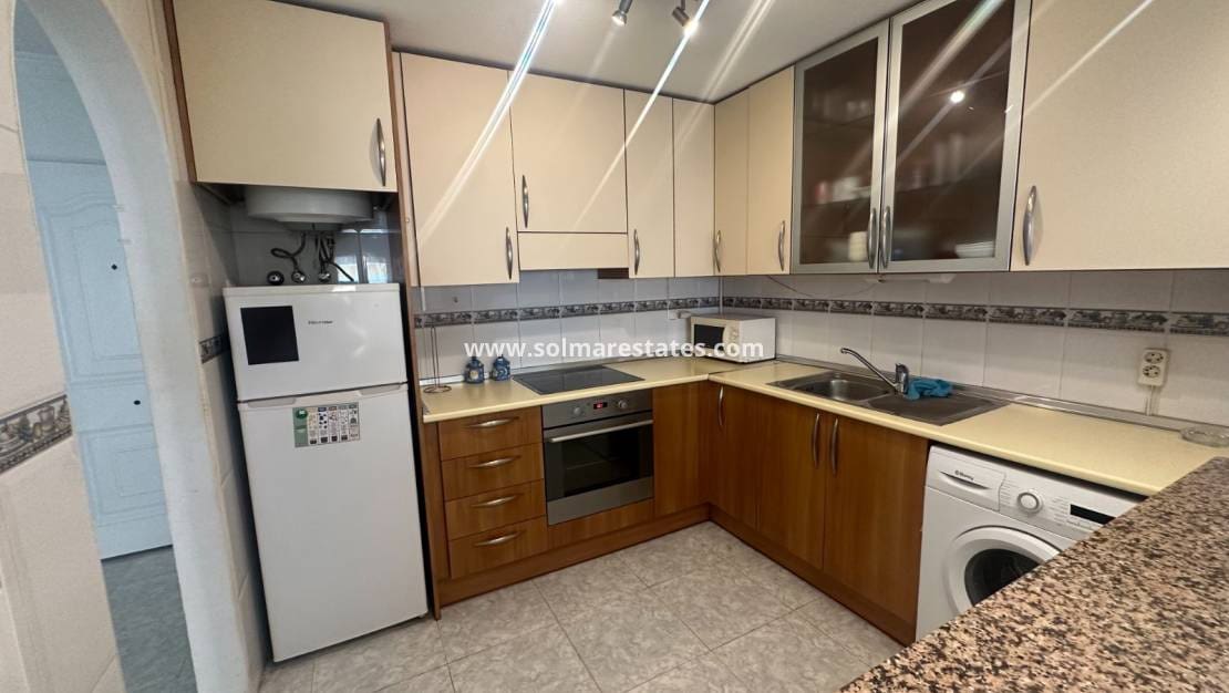 2 soverom Leilighet til salgs i Algorfa med svømmebasseng - € 125 000 (Ref: 9789580)