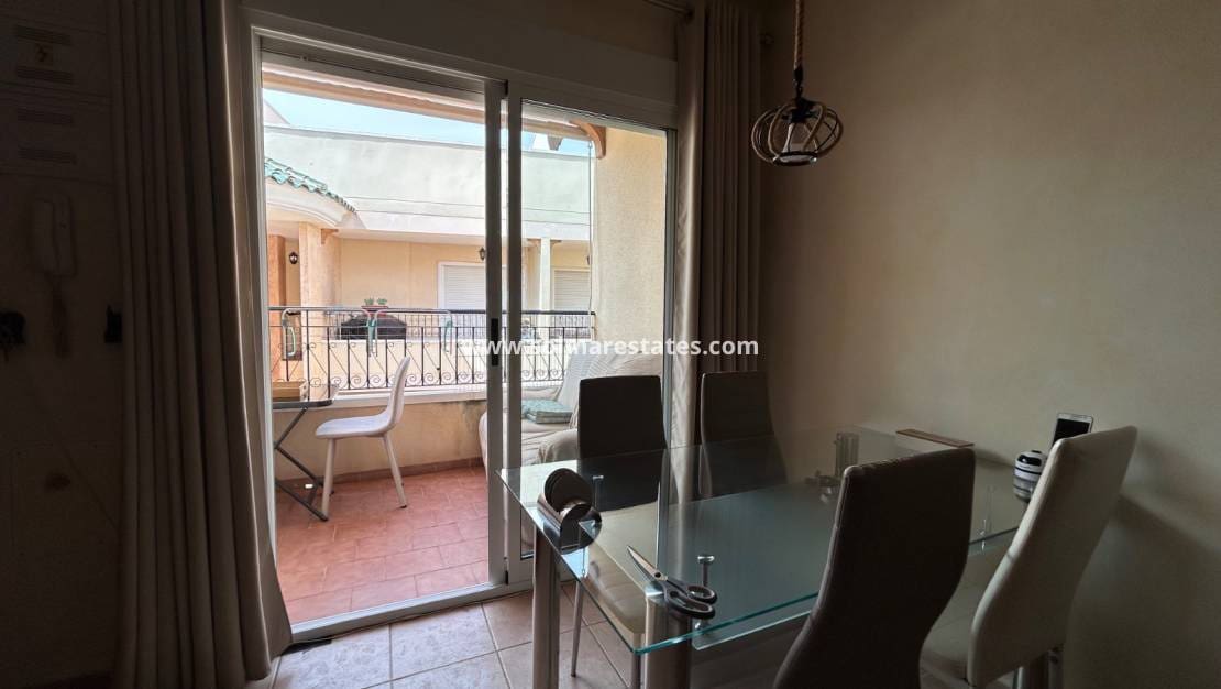 2 slaapkamer Appartement te koop in Jacarilla met zwembad - € 108.000 (Ref: 9789581)