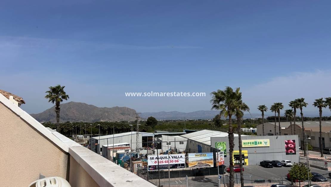 2 slaapkamer Appartement te koop in Jacarilla met zwembad - € 108.000 (Ref: 9789581)