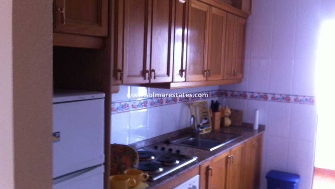 2 slaapkamer Appartement te koop in Cabo Roig met zwembad - € 165.000 (Ref: 9789582)
