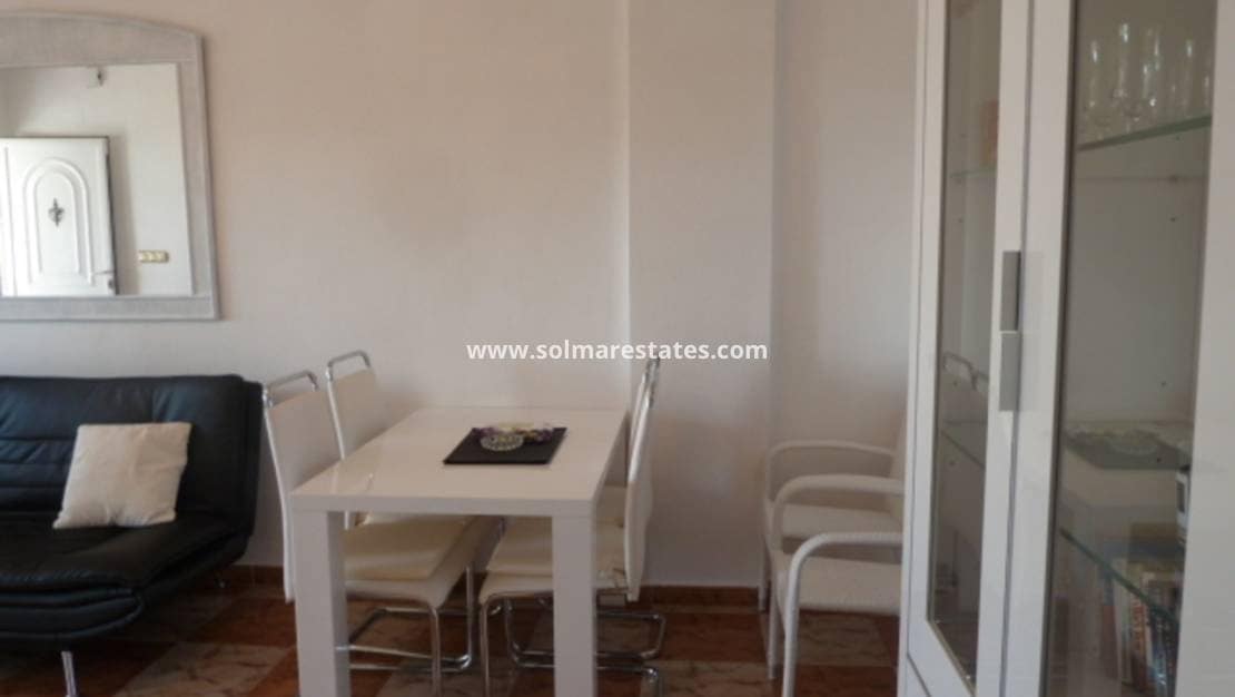 2 slaapkamer Appartement te koop in Cabo Roig met zwembad - € 165.000 (Ref: 9789582)