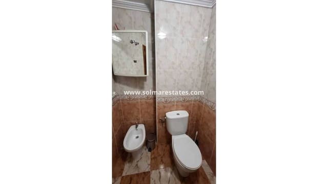 2 slaapkamer Appartement te koop in Cabo Roig, Orihuela met zwembad - € 165.000 (Ref: 9789582)