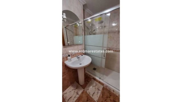 2 slaapkamer Appartement te koop in Cabo Roig, Orihuela met zwembad - € 165.000 (Ref: 9789582)