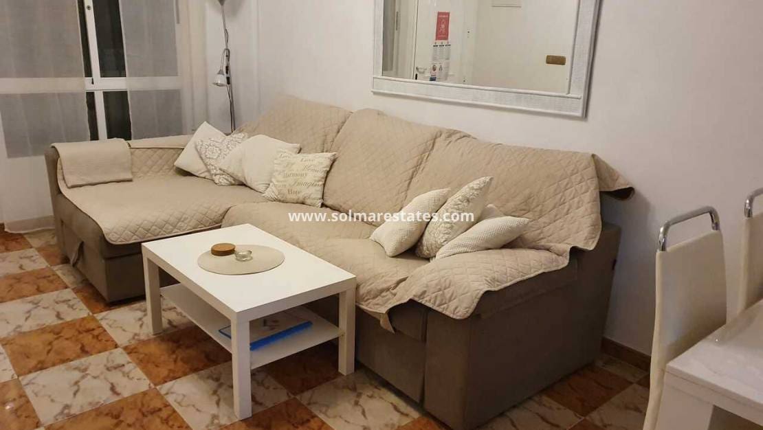 2 slaapkamer Appartement te koop in Cabo Roig met zwembad - € 165.000 (Ref: 9789582)