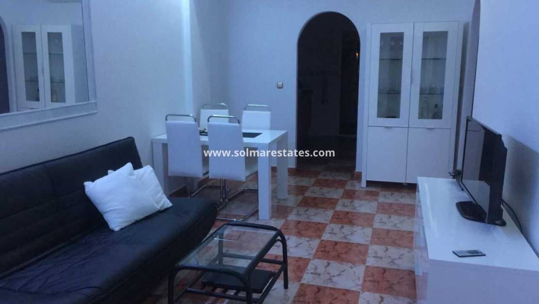 2 slaapkamer Appartement te koop in Cabo Roig met zwembad - € 165.000 (Ref: 9789582)